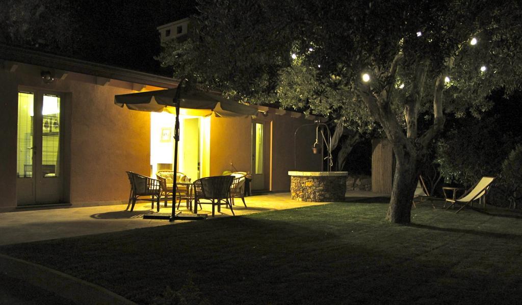 ألغيرو B&B Kapi Country الغرفة الصورة